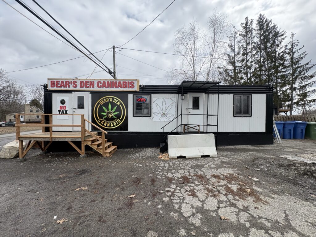 Bear’s Den Cannabis vs The Green Room: An Honest Comparison